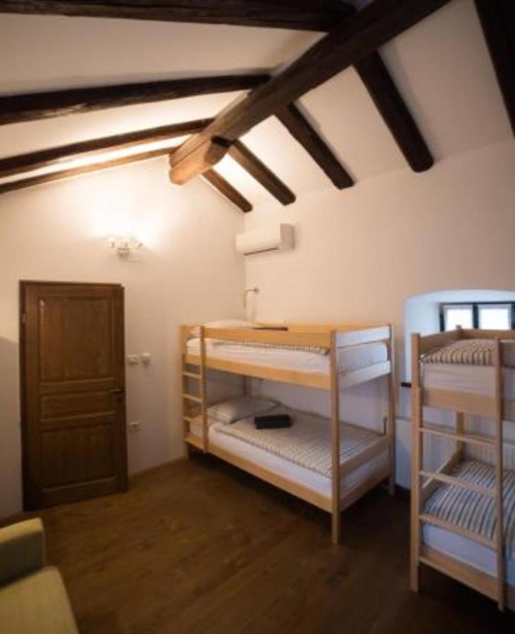 Hostel Skrla Divača Εξωτερικό φωτογραφία