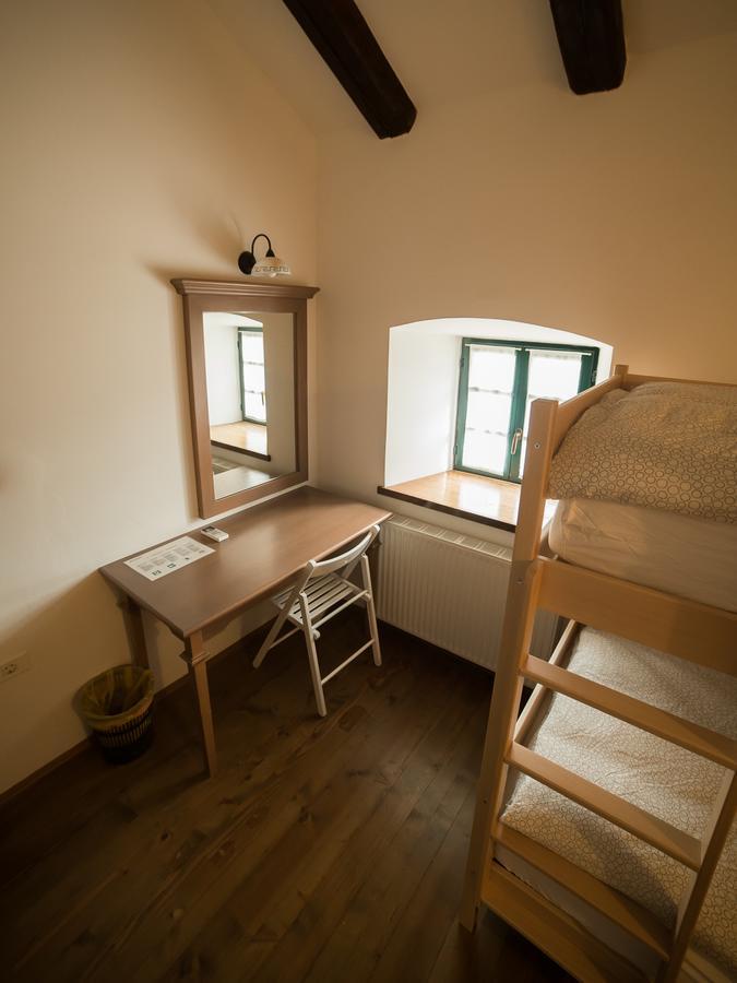 Hostel Skrla Divača Εξωτερικό φωτογραφία