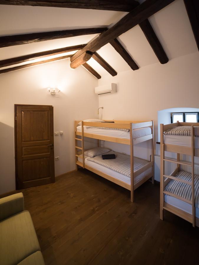 Hostel Skrla Divača Εξωτερικό φωτογραφία